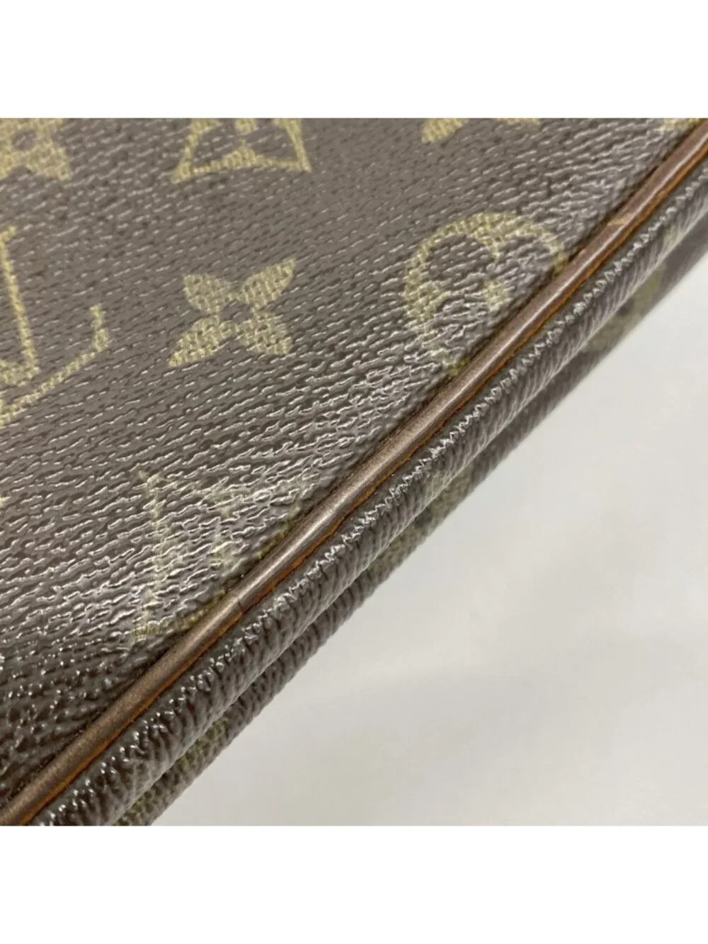 Louis Vuitton Clutch Monogram Compiegne 23 Brown